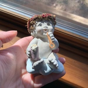 Dreamsicle blowing bubbles